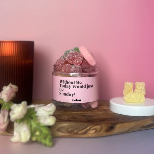 Jar of fruity gummies for mothers day, inclusi vegan and gluten free 